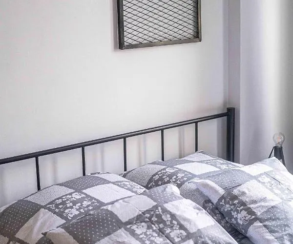 Orzeszkowej Premium كراكوفيا